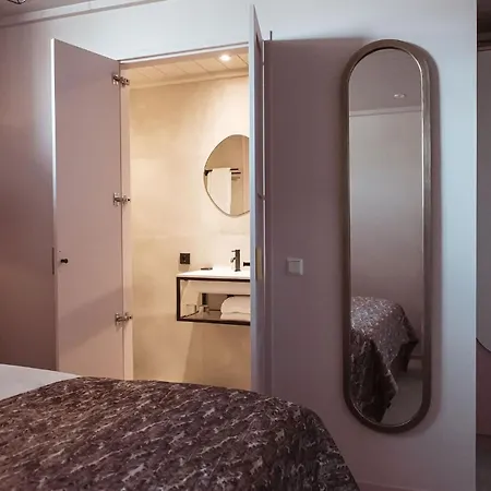 ホテル Boutique Restaurant Bal