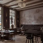 Smart Hotel Bal Echteld