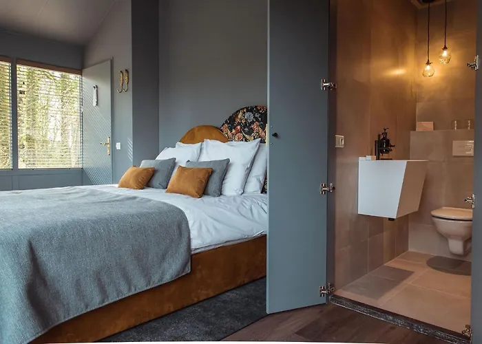 Boutique Restaurant Bal Hotel 3*